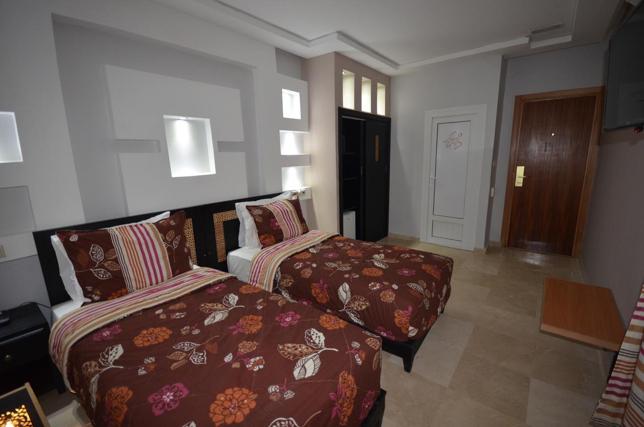 Hotel-Cafe-Restaurant Pyramides, Taza Dış mekan fotoğraf