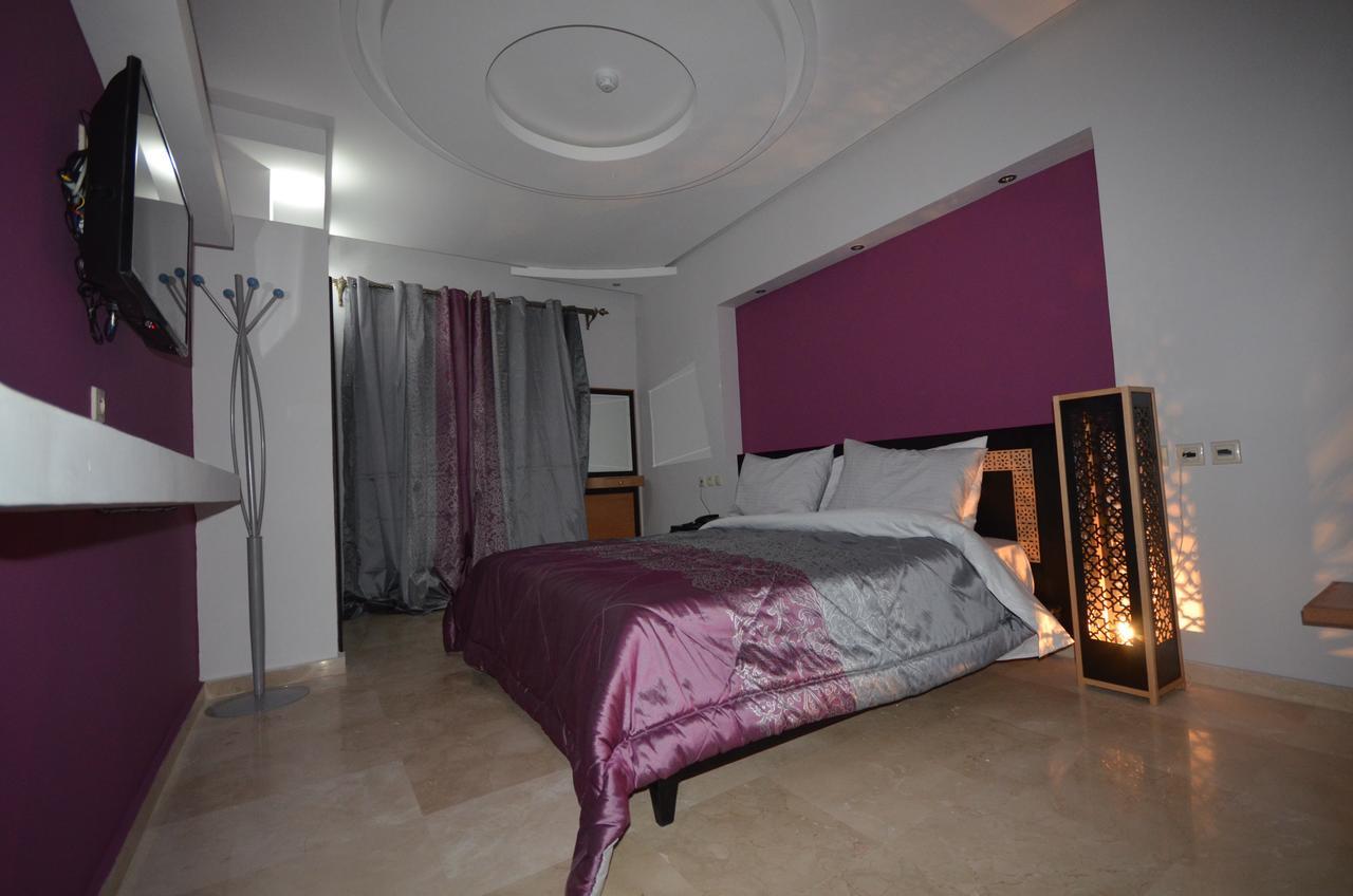 Hotel-Cafe-Restaurant Pyramides, Taza Dış mekan fotoğraf