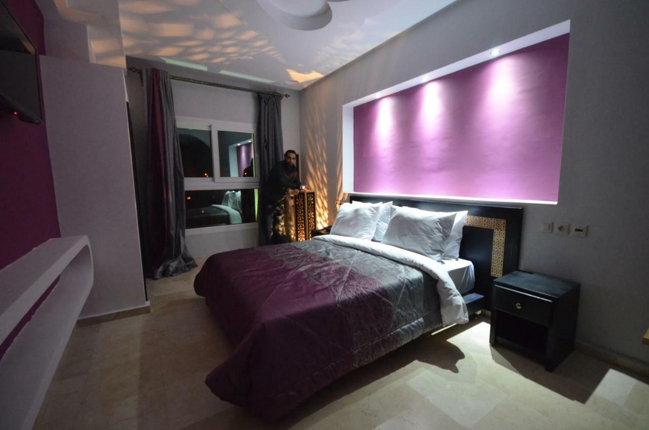 Hotel-Cafe-Restaurant Pyramides, Taza Dış mekan fotoğraf