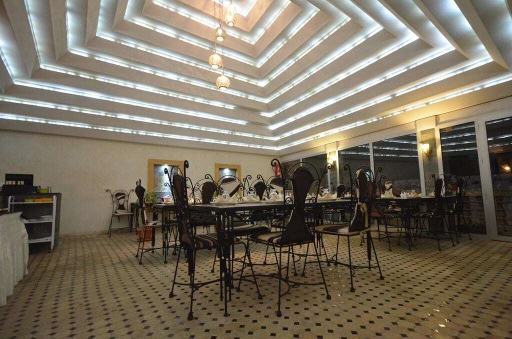 Hotel-Cafe-Restaurant Pyramides, Taza Dış mekan fotoğraf